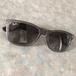 Authentic wayfarer Ray Bans